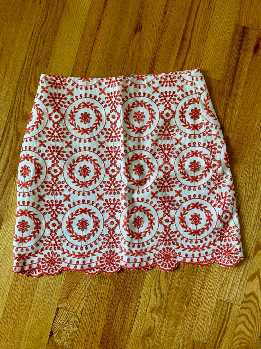 LOFT Women’s Petite White Mini Skirt with Red Embroidered Medallions